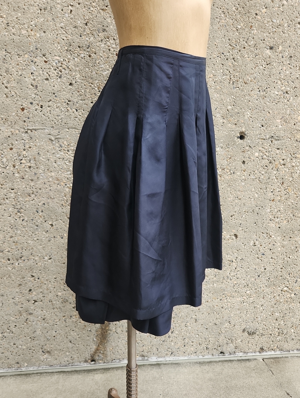 Casch Black Silk Skirt